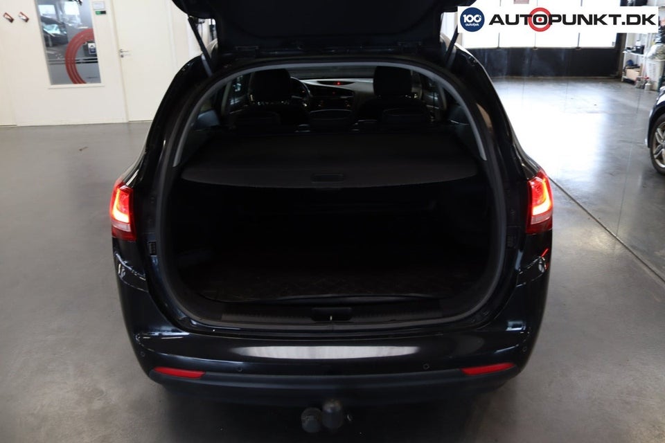 Kia Ceed 1,6 CRDi 136 Attraction SW DCT 5d