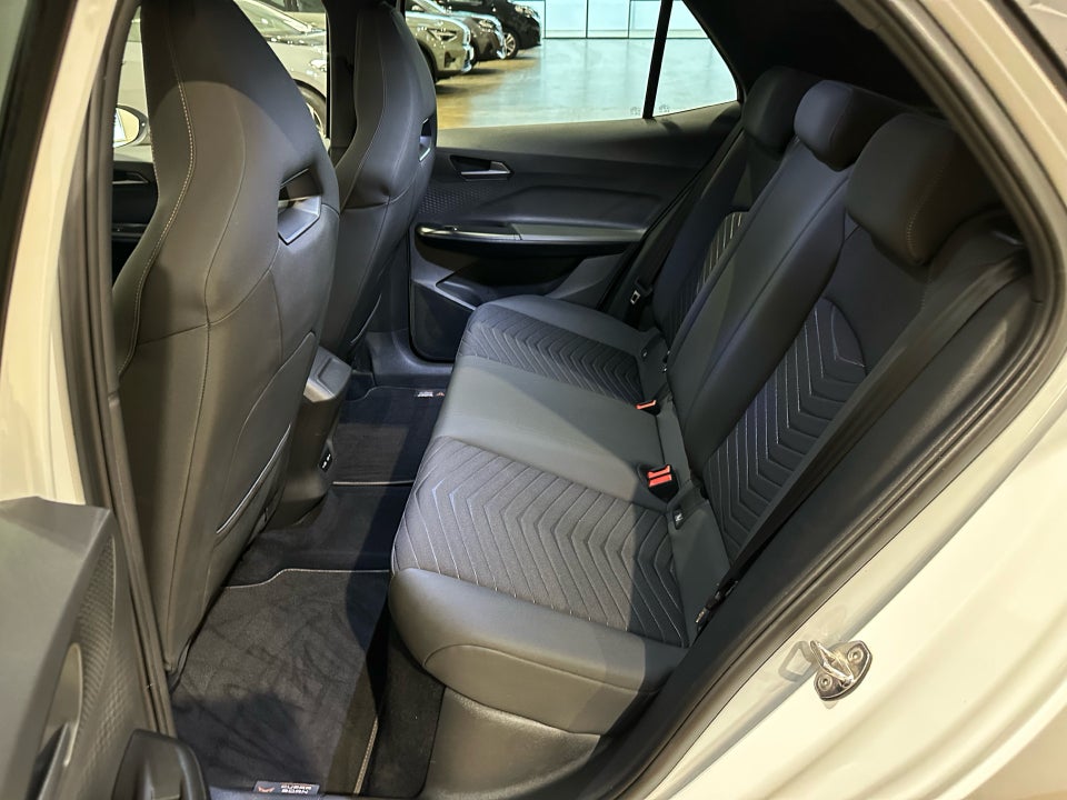 Cupra Born 58 High 5d