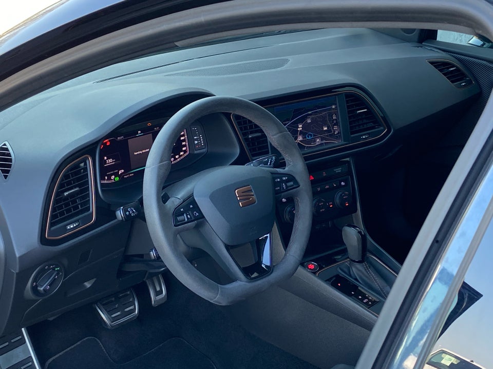 Seat Leon 2,0 TSi 300 Cupra ST DSG 4Drive 5d