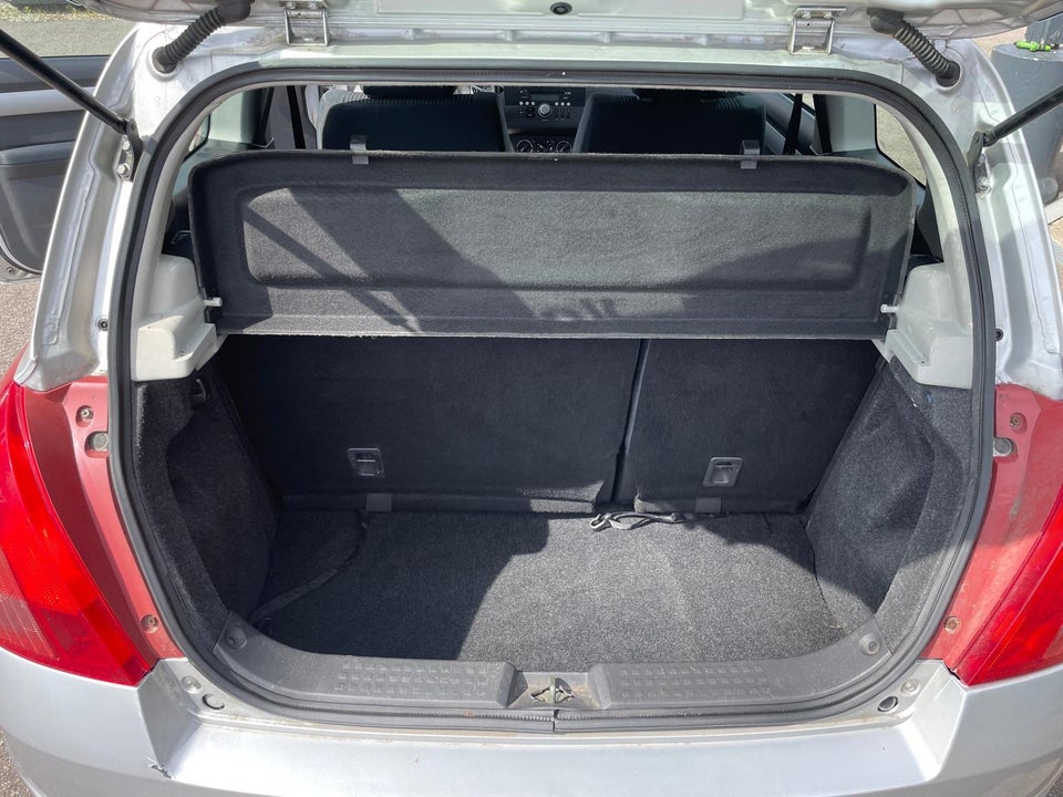 Suzuki Swift 1,3 GL-A 3d