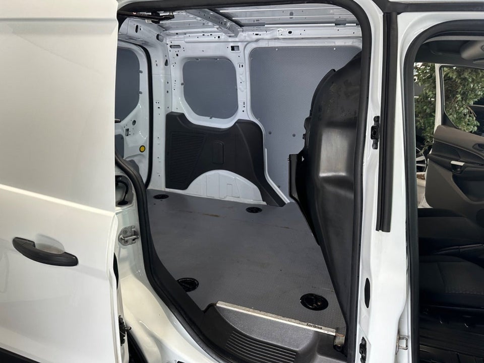 Ford Transit Connect 1,0 SCTi 100 Trend kort