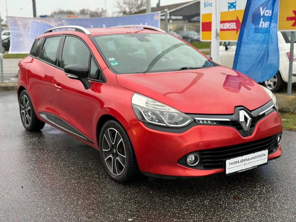 Renault Clio IV 0,9 TCe 90 Expression Sport Tourer 5d