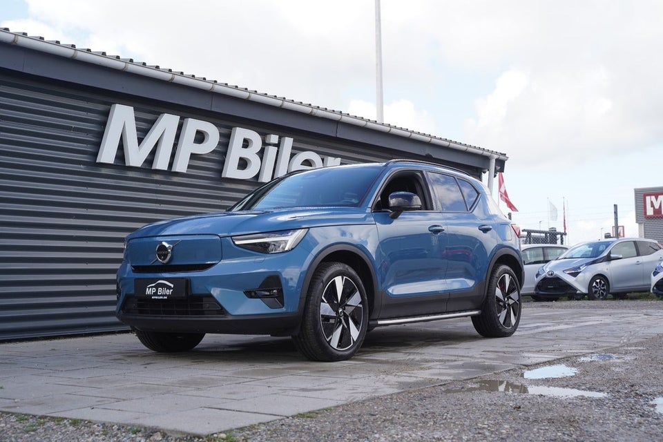 Volvo EX40 Twin Performance Plus 5d