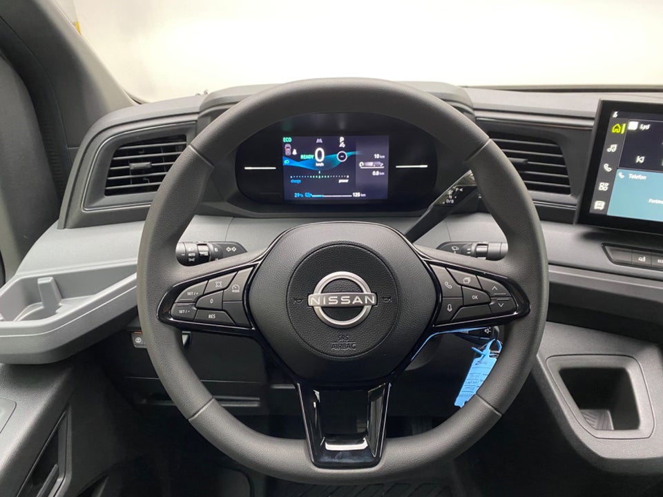 Nissan Interstar 87 L2H2 Tekna