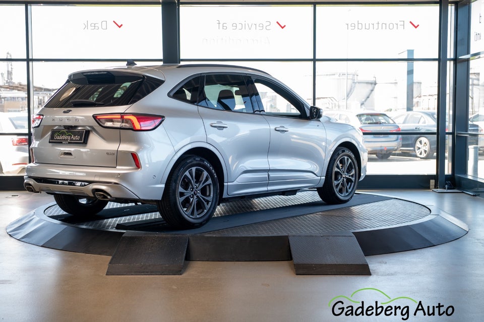 Ford Kuga 2,5 PHEV ST-Line CVT 5d