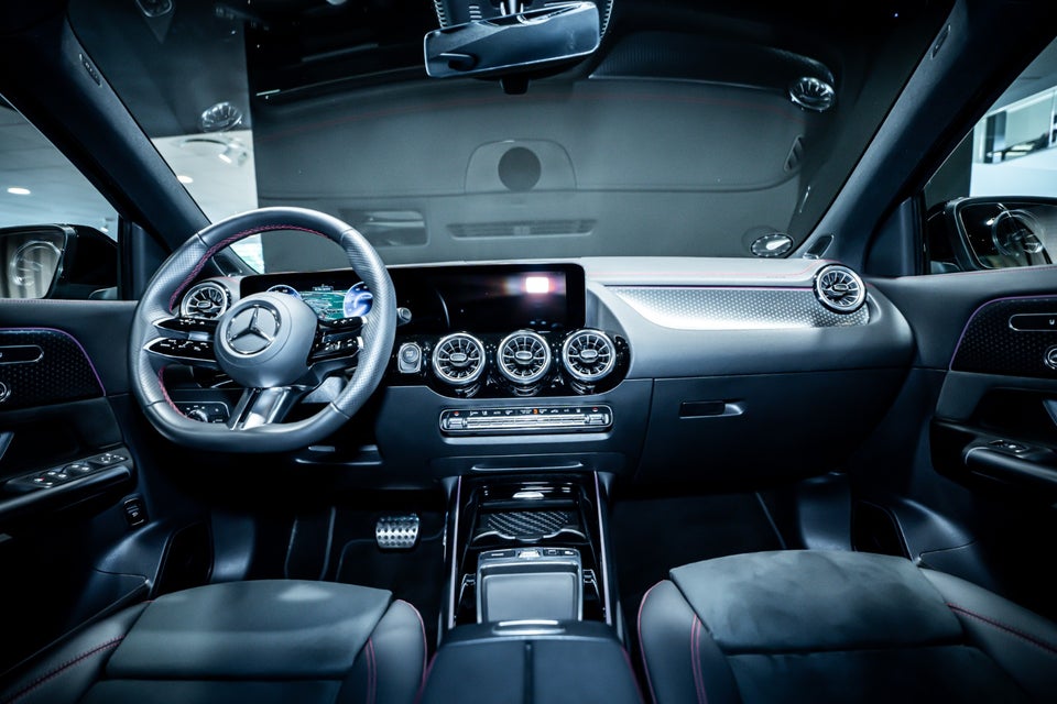 Mercedes EQA250+ AMG Premium 5d