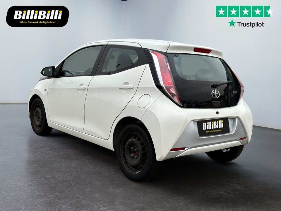 Toyota Aygo 1,0 VVT-i x-pure 5d