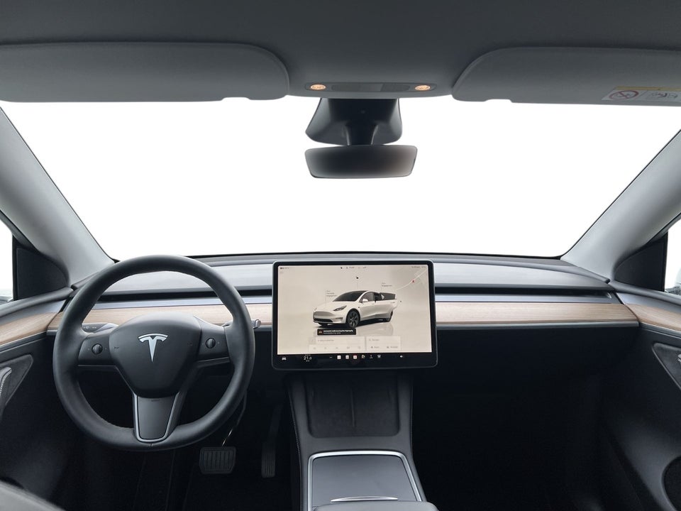 Tesla Model Y Long Range RWD 5d