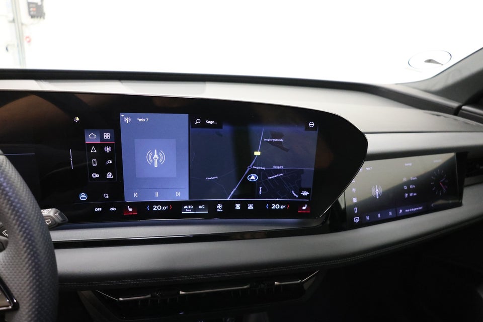 Audi Q6 e-tron Ultra quattro 5d