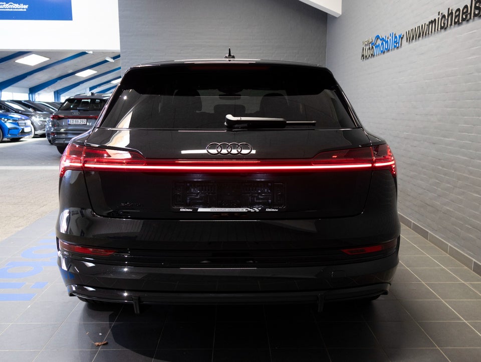 Audi e-tron 55 Black Edition S-line quattro 5d