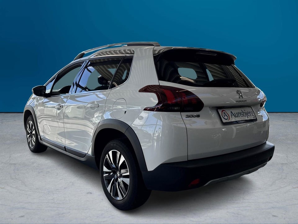 Peugeot 2008 1,2 e-THP 110 Allure Sky EAT6 5d