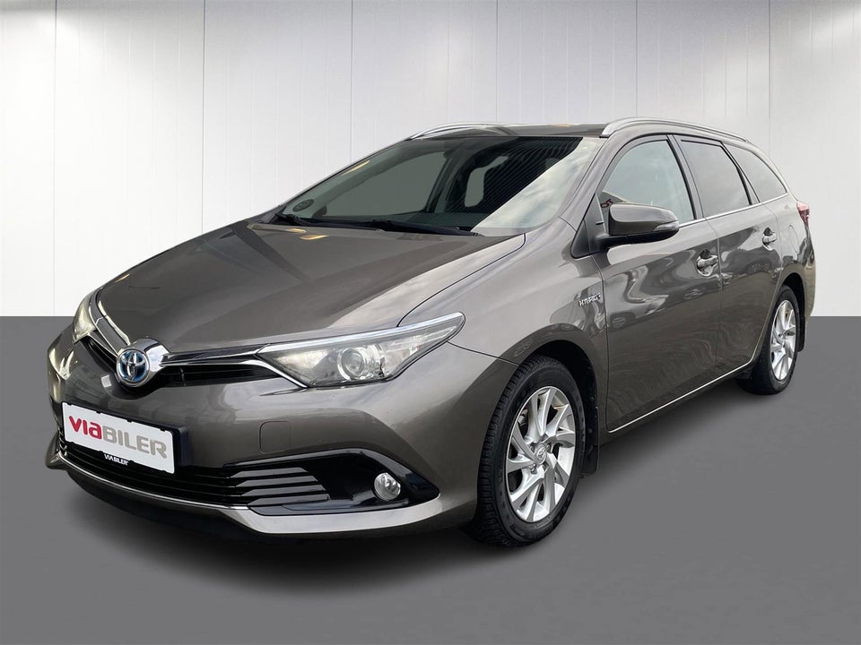 Toyota Auris 1,8 Hybrid H2 Comfort Touring Sports CVT 5d