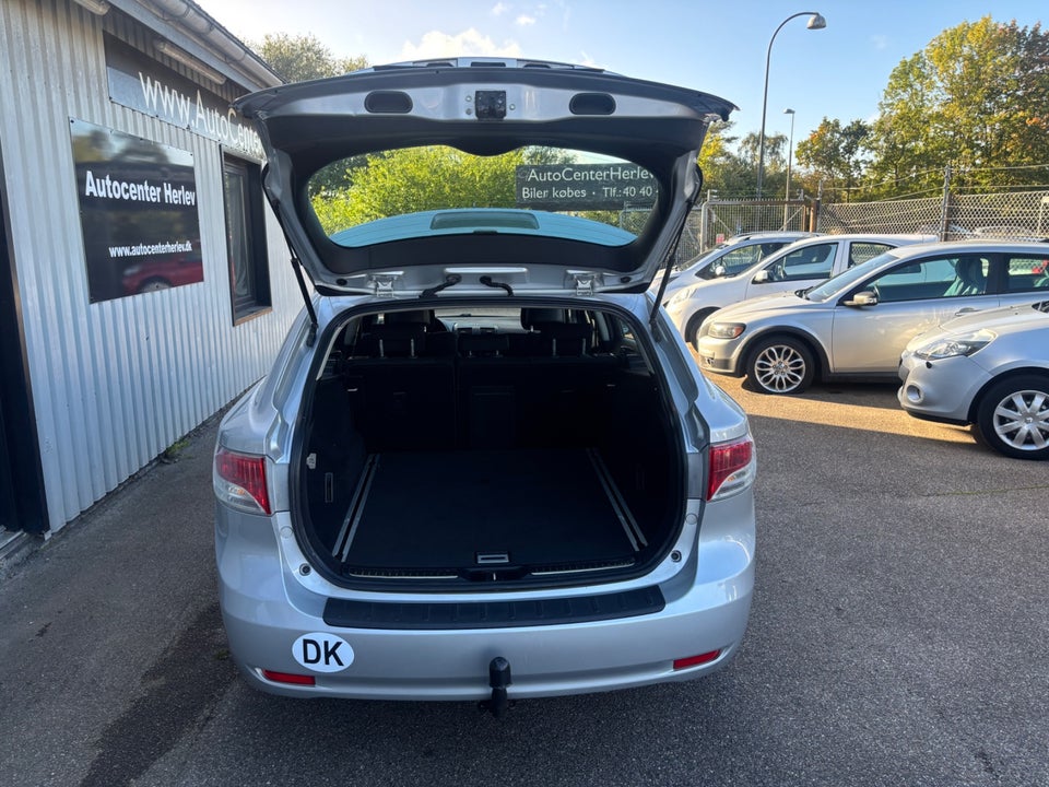 Toyota Avensis 1,8 VVT-i T2 stc. 5d
