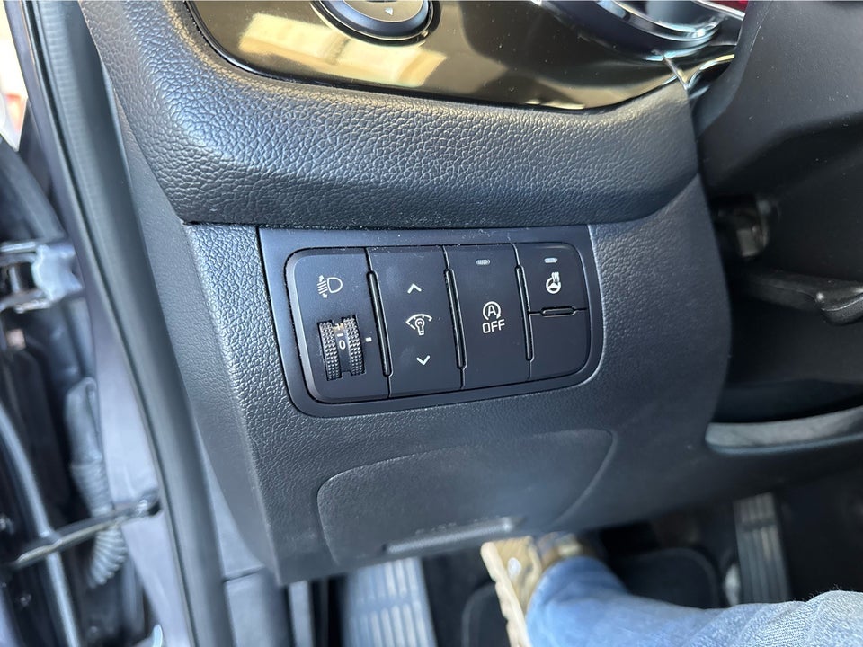Kia Ceed 1,0 T-GDi Premium SW 5d