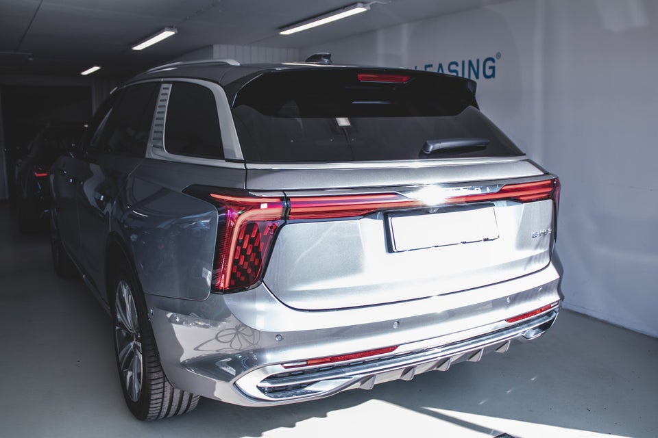 Hongqi E-HS9 99 Exclusive 5d