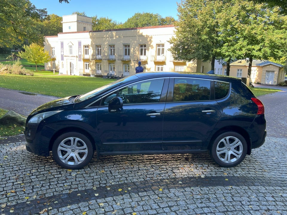 Peugeot 3008 1,6 HDi 110 Premium 5d