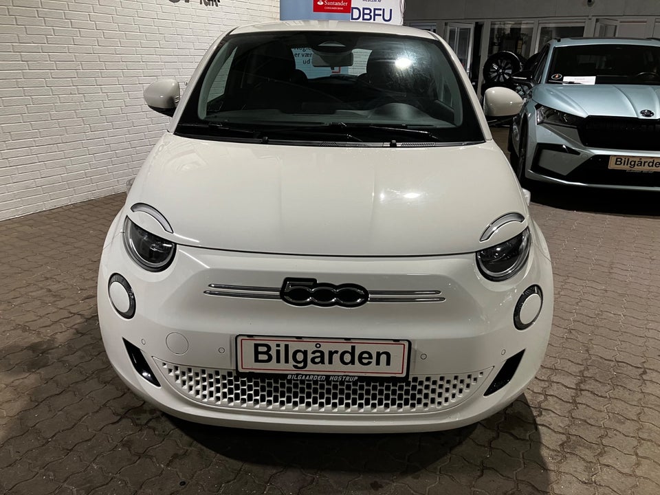 Fiat 500e 42 Icon 3d