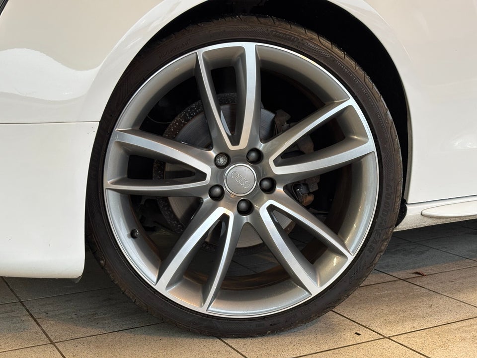 Audi A5 1,8 TFSi 177 S-line Cabriolet Multitr. 2d