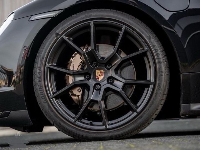 Porsche Taycan Performance+ Sport Turismo 5d