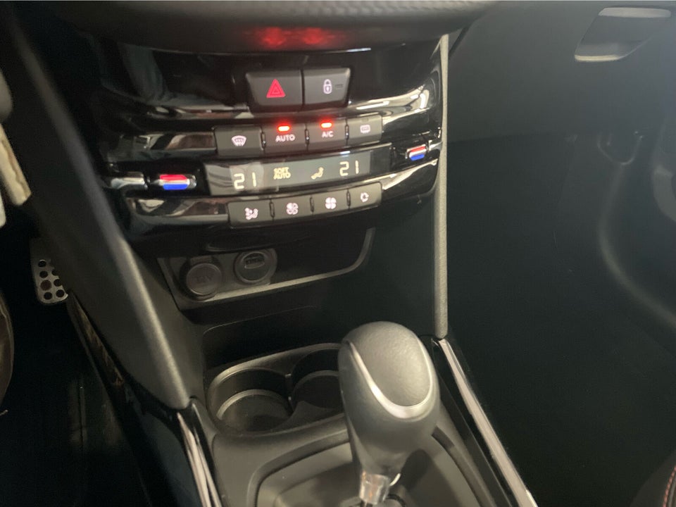 Peugeot 2008 1,5 BlueHDi 120 GT Line Sky EAT6 5d