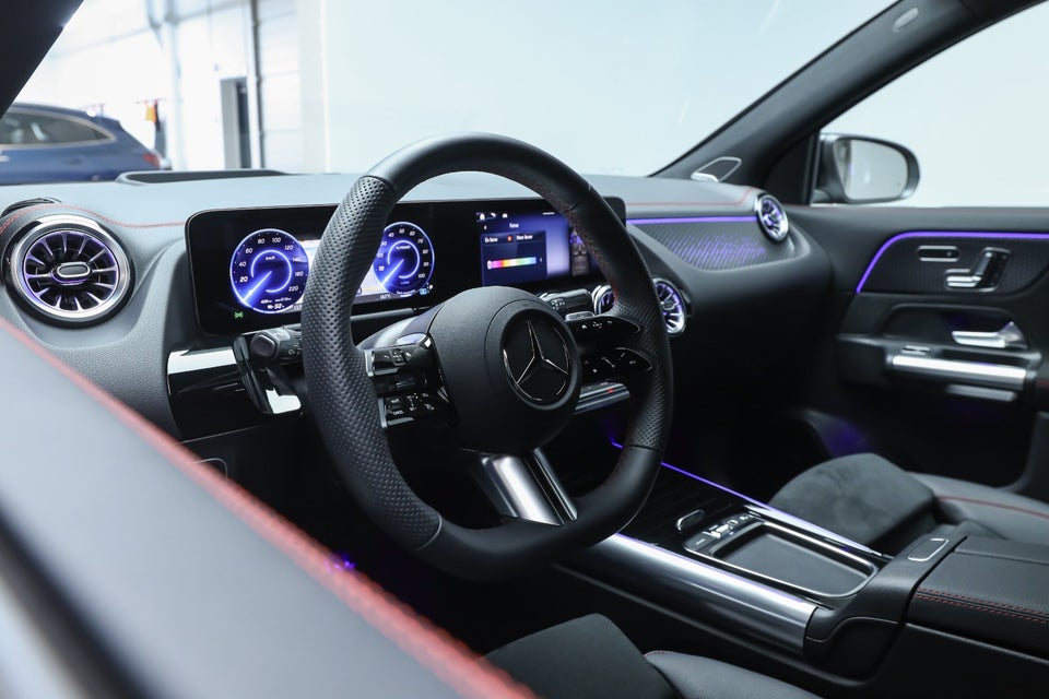 Mercedes EQA250+ AMG Premium 5d