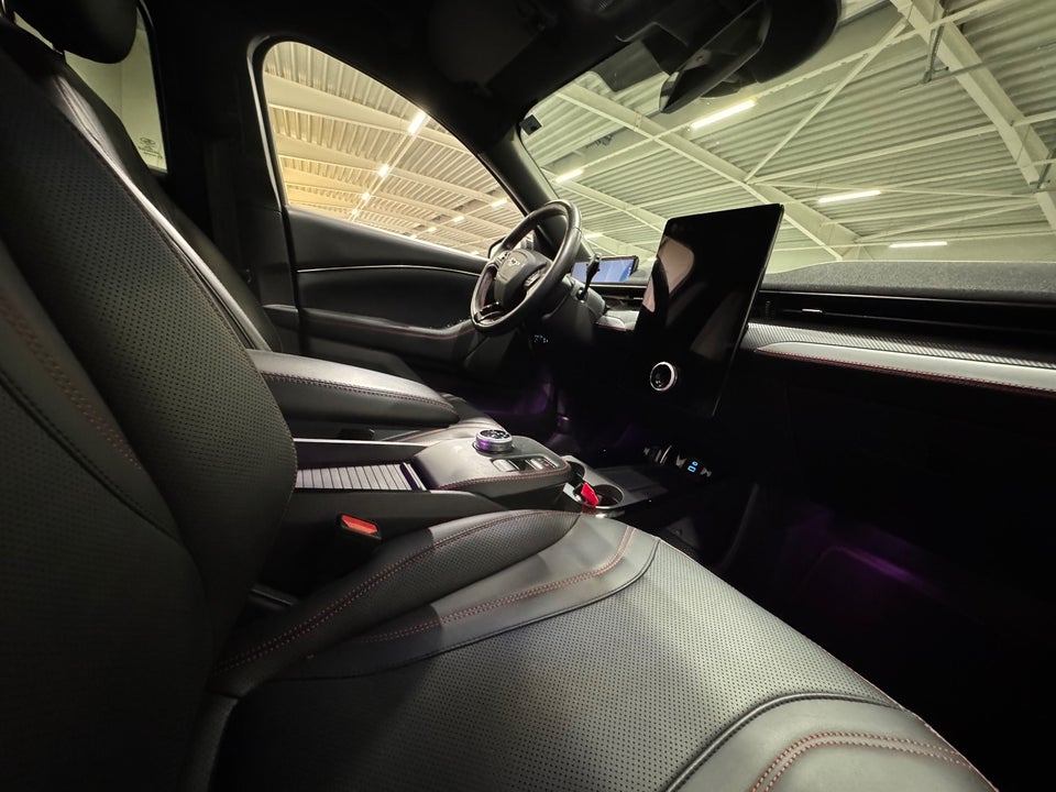 Ford Mustang Mach-E 91 Extended Range AWD 5d