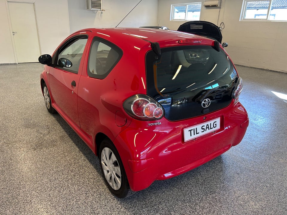Toyota Aygo 1,0 VVT-i T1 3d