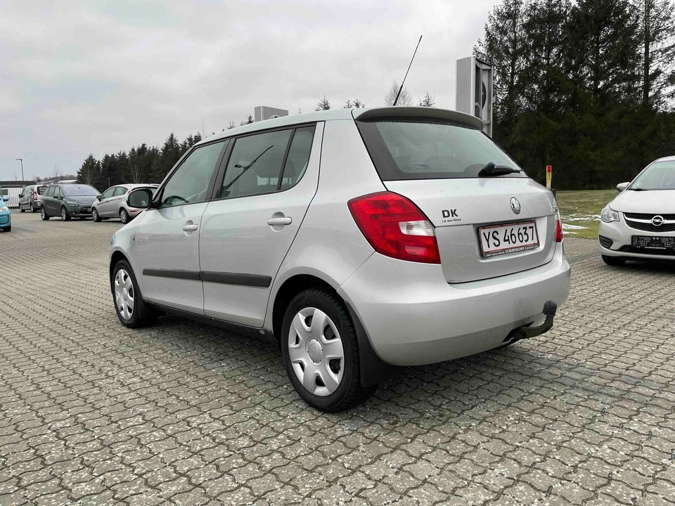 Skoda Fabia 1,4 16V Ambiente 5d