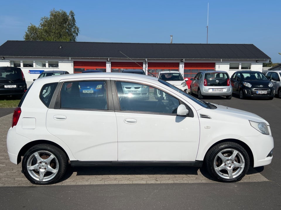 Chevrolet Aveo 1,2 LS 5d