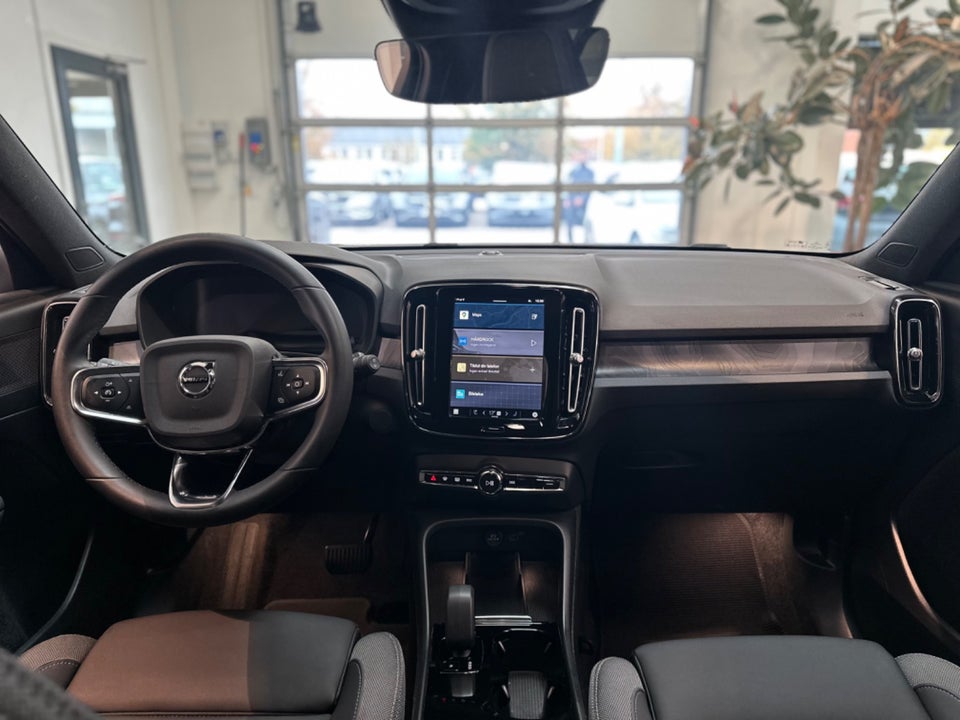 Volvo XC40 P6 ReCharge Plus 5d