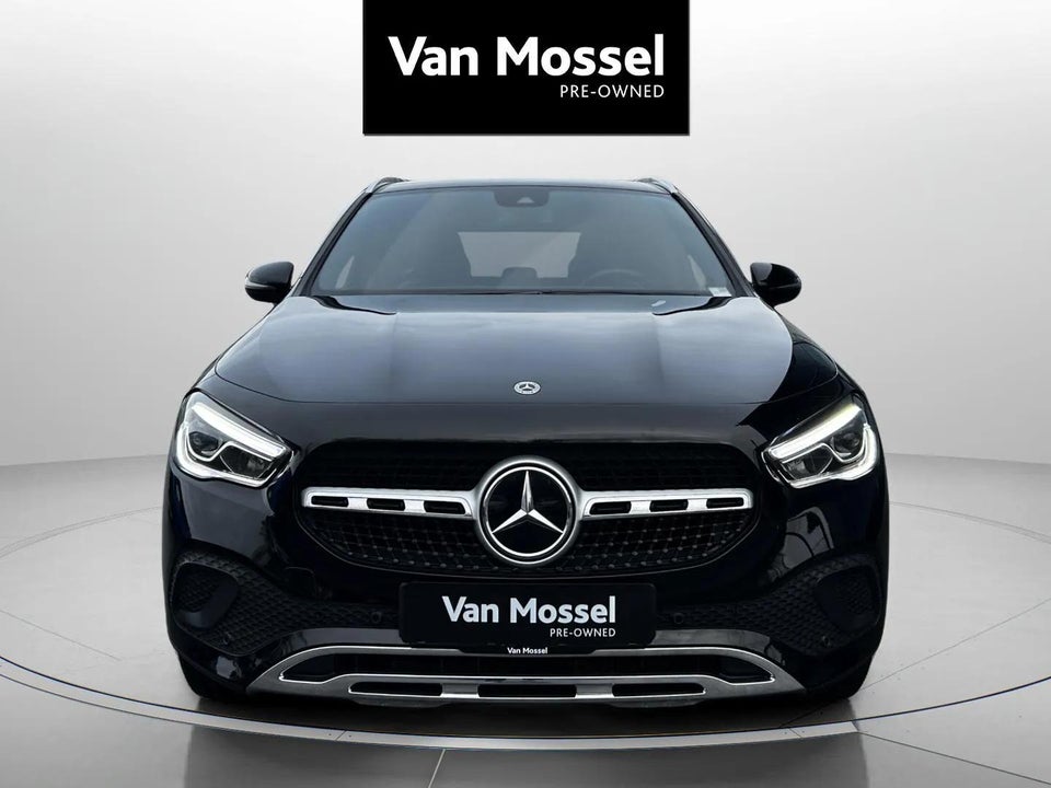 Mercedes GLA250 e 1,3 Progressive aut. 5d