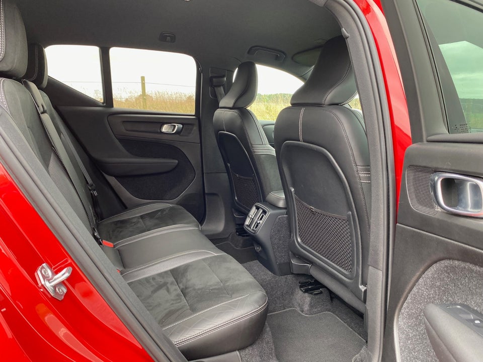 Volvo XC40 2,0 T4 190 R-Design aut. 5d