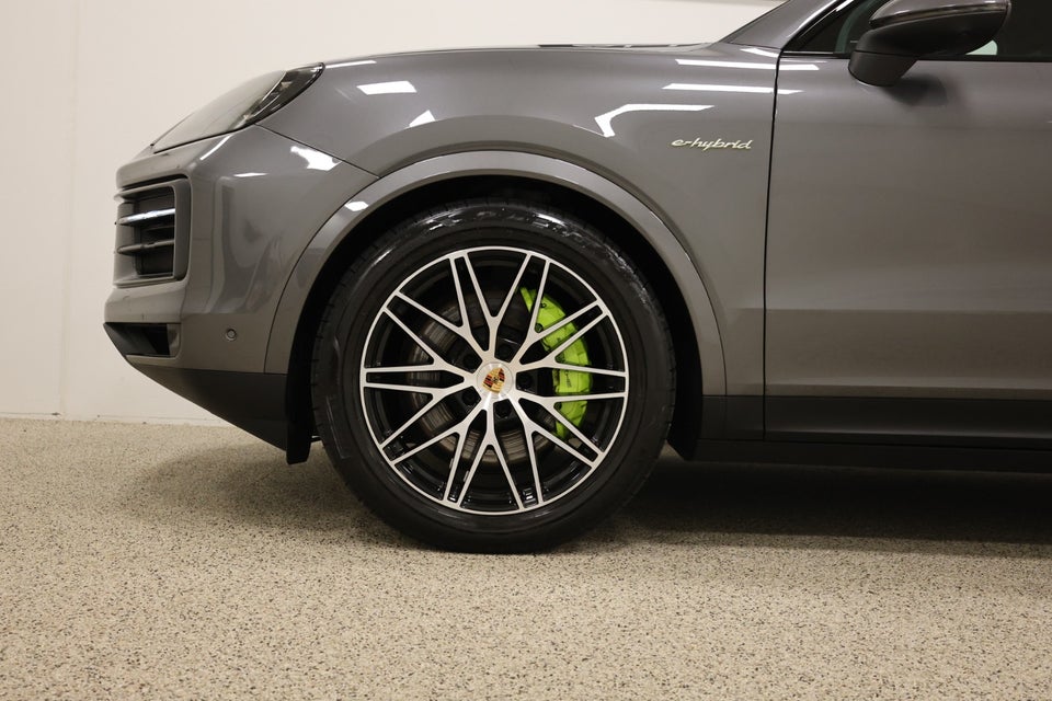 Porsche Cayenne 3,0 E-Hybrid Tiptr. 5d