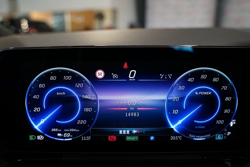 Mercedes EQA250+ Progressive Advance 5d