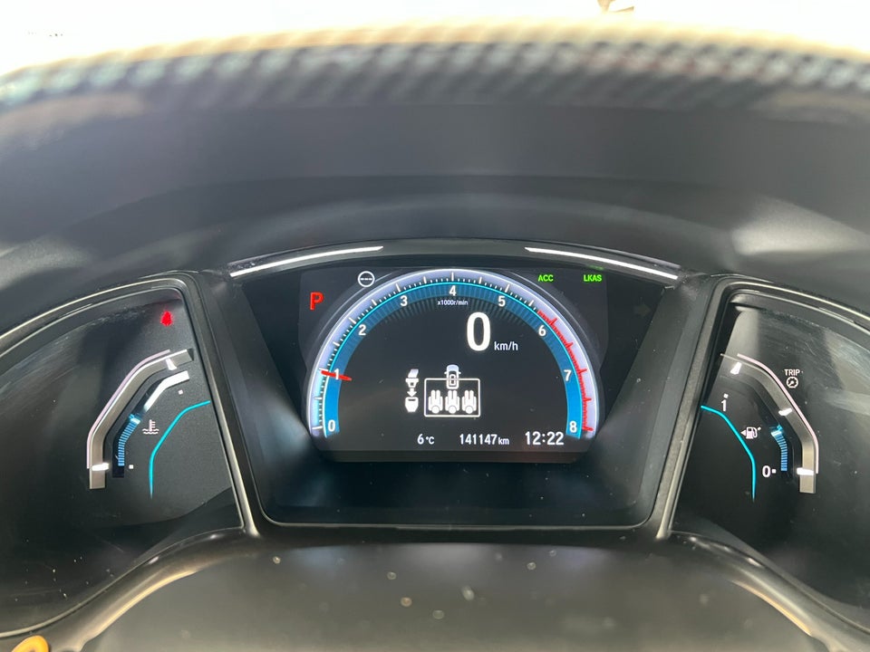 Honda Civic 1,0 VTEC Turbo Elegance CVT 5d