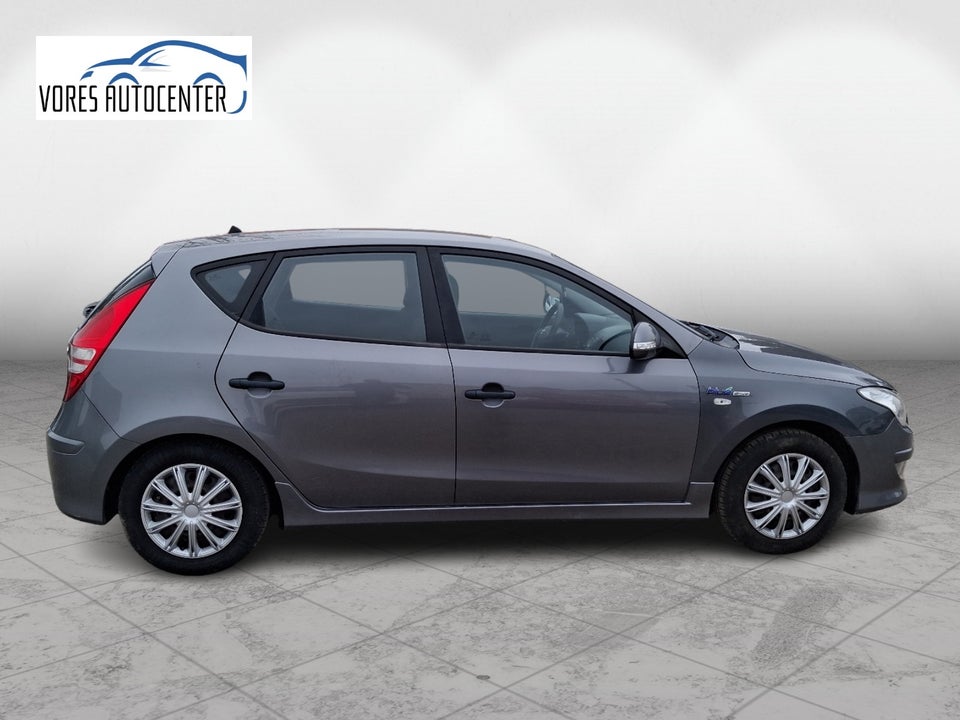 Hyundai i30 1,4 CVVT Classic 5d