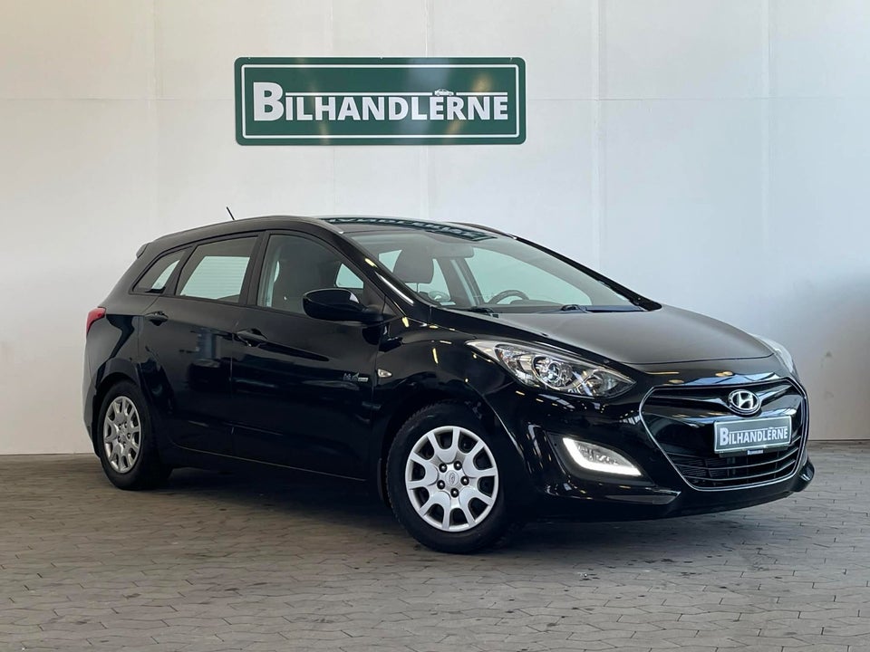 Hyundai i30 1,6 CRDi 110 Style CW Eco 5d