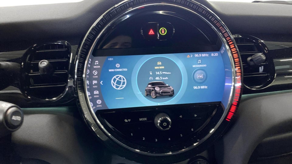 MINI Cooper SE Classic Trim 3d