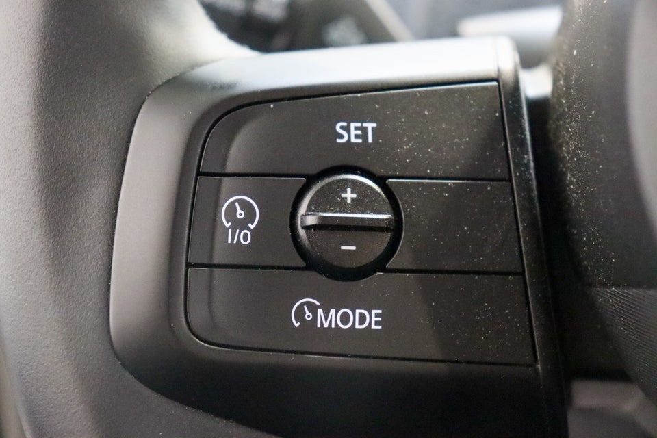 MINI Countryman E Essential Trim XS 5d