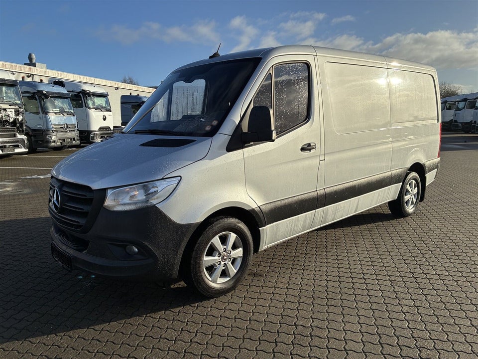 Mercedes Sprinter 316 2,2 CDi A2 Kassevogn aut. RWD