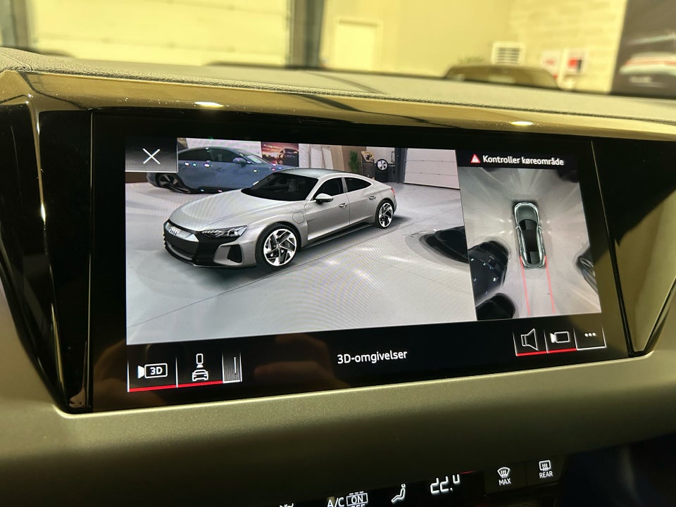 Audi e-tron GT quattro 4d