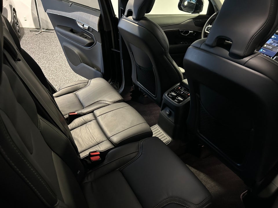 Volvo XC90 2,0 T8 ReCharge Ultimate Dark aut. AWD 7prs 5d