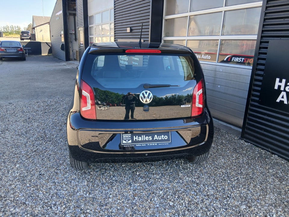 VW Up! 1,0 60 High Up! BMT 5d