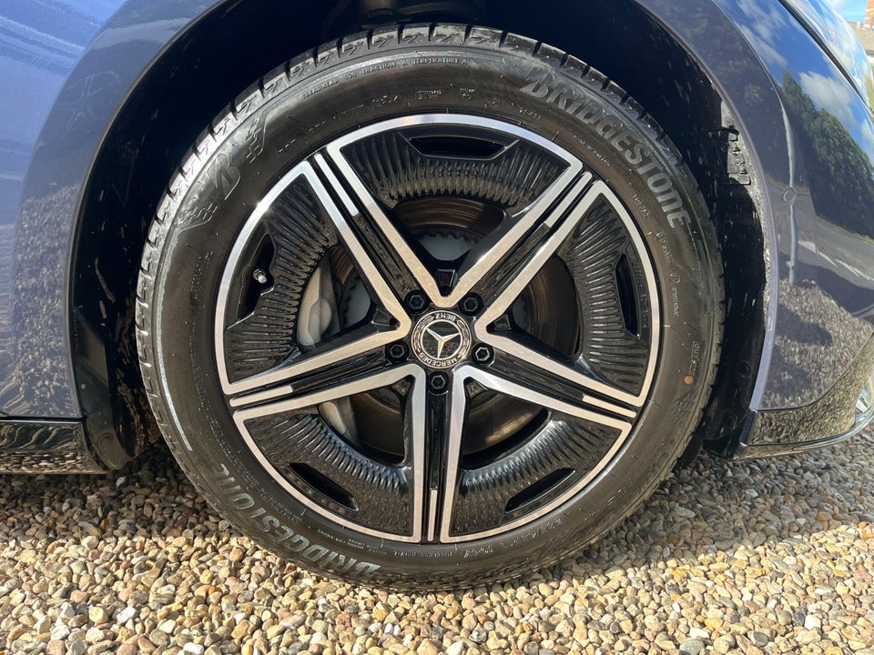 Mercedes EQE300 AMG Line 4d