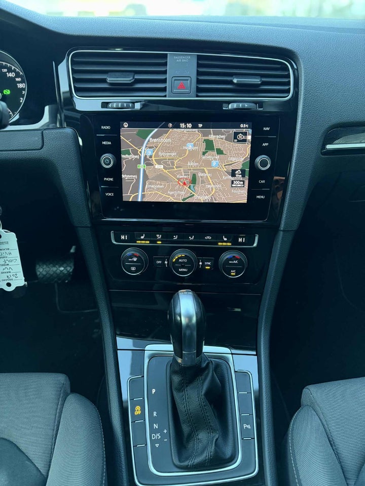 VW Golf VII 1,5 TSi 150 Highline DSG 5d