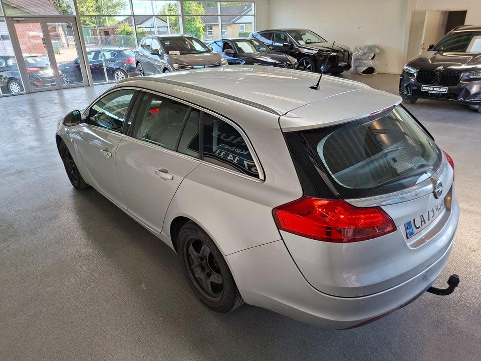 Opel Insignia 2,0 CDTi 130 Cosmo Sports Tourer eco 5d