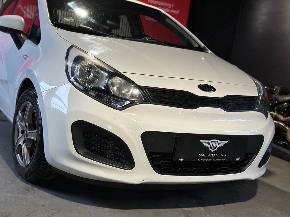 Kia Rio 1,2 CVVT Exclusive 5d