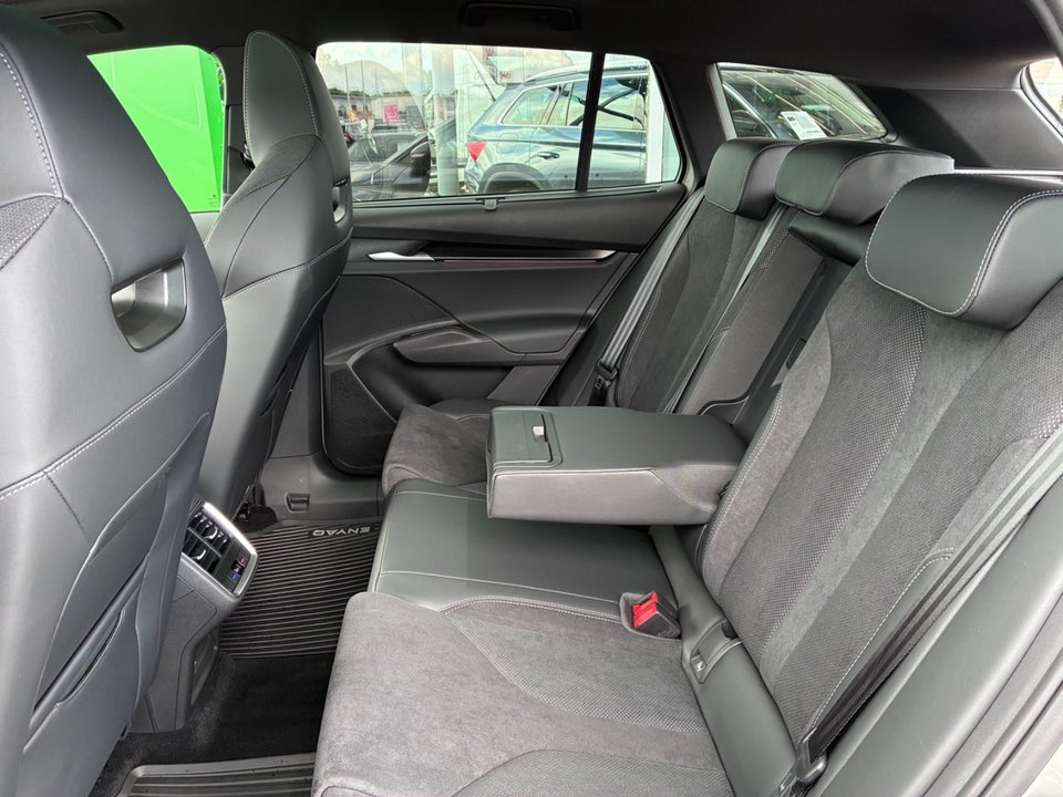 Skoda Enyaq 85x iV Sportline Maxx 5d
