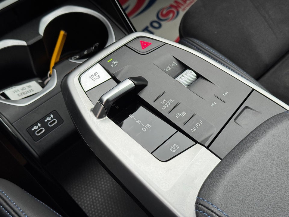 BMW iX1 xDrive30 M-Sport 5d