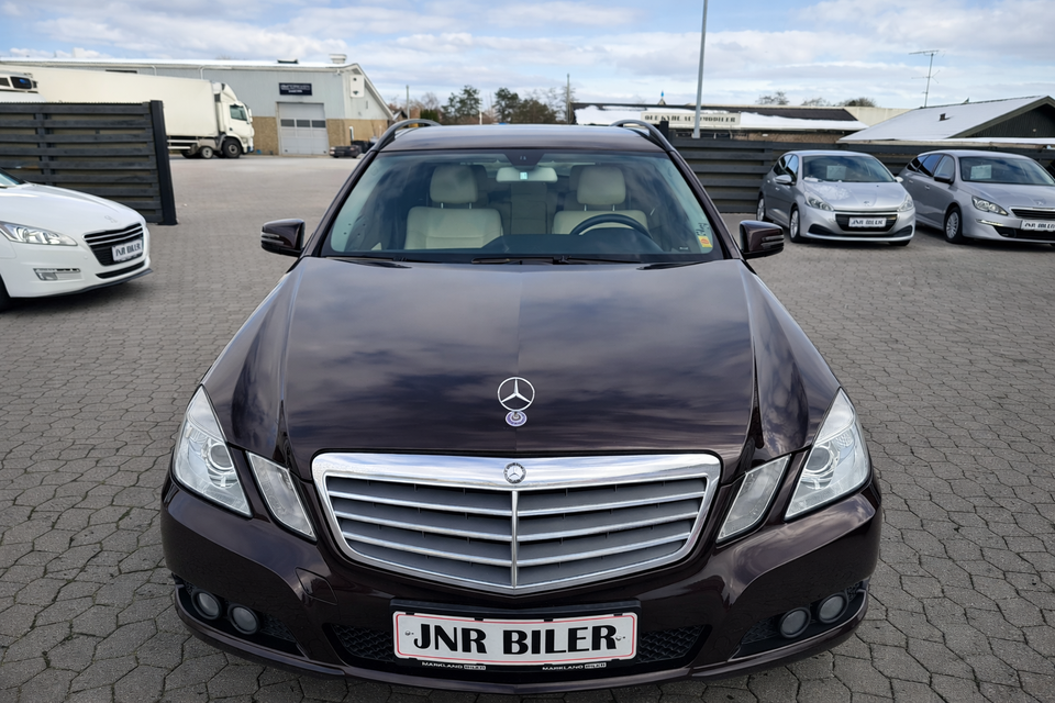 Mercedes E200 2,2 CDi stc. aut. BE 5d
